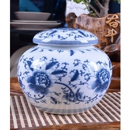 Jingdezhen ceramic tea pot & Canister Middle Size & blue and white porcelain tea set gift Style2
