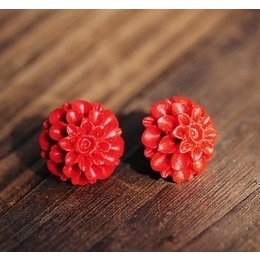 Exquisite Dahlia Paint Carved Earings