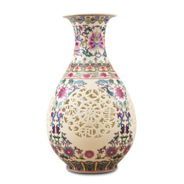 Jingdezhen porcelain & famille rose & hollow-out style vase ; Style7