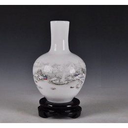 Jingdezhen porcelain & six classic types of China vases with distant hills and white snow picture ; Style3